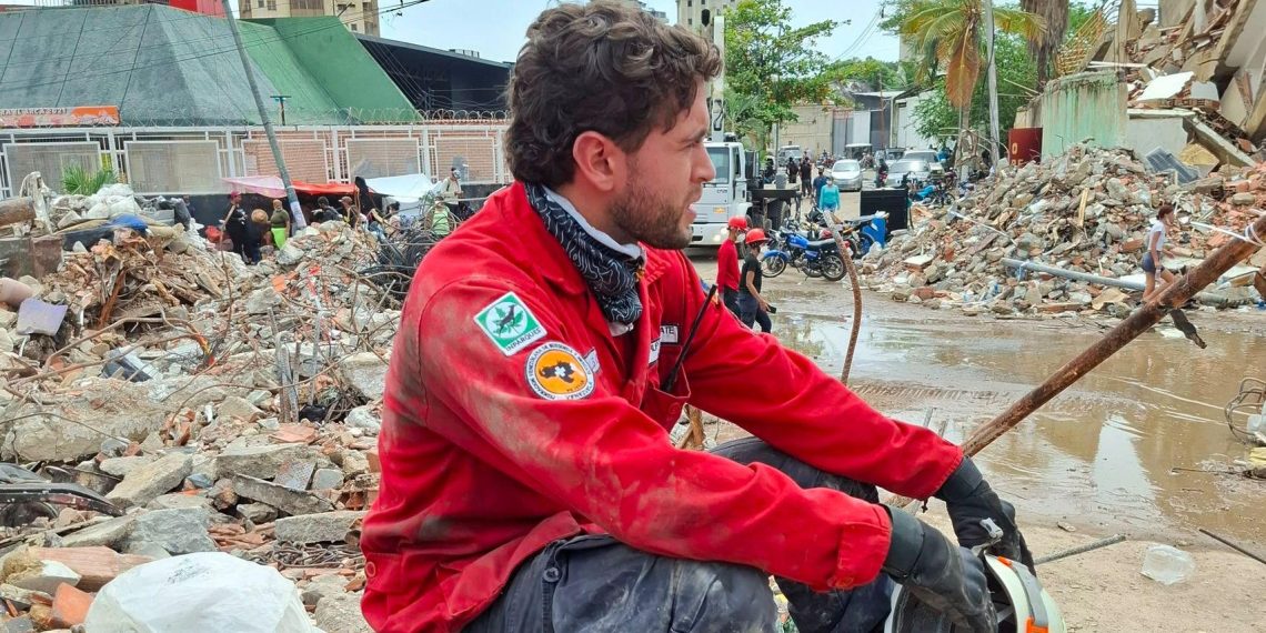 Solidarité internationale : chiens sauveurs en Venezuela après le tremblement de terre - plare. Solidarité internationale : chiens sauveurs en Venezuela après le tremblement de terre