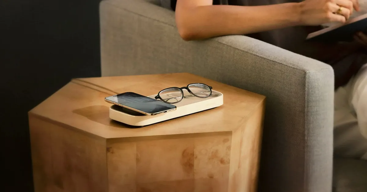 Twelve South lance un valet tray compact avec charge MagSafe 25 W pour iPhone et AirPods