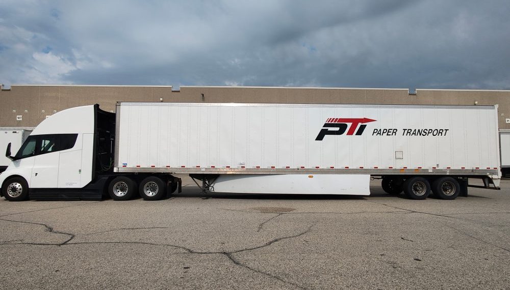 Tesla Semi rejoint un nouveau programme pilote face à un défi de taille - plare. Tesla Semi rejoint un nouveau programme pilote face à un défi de taille