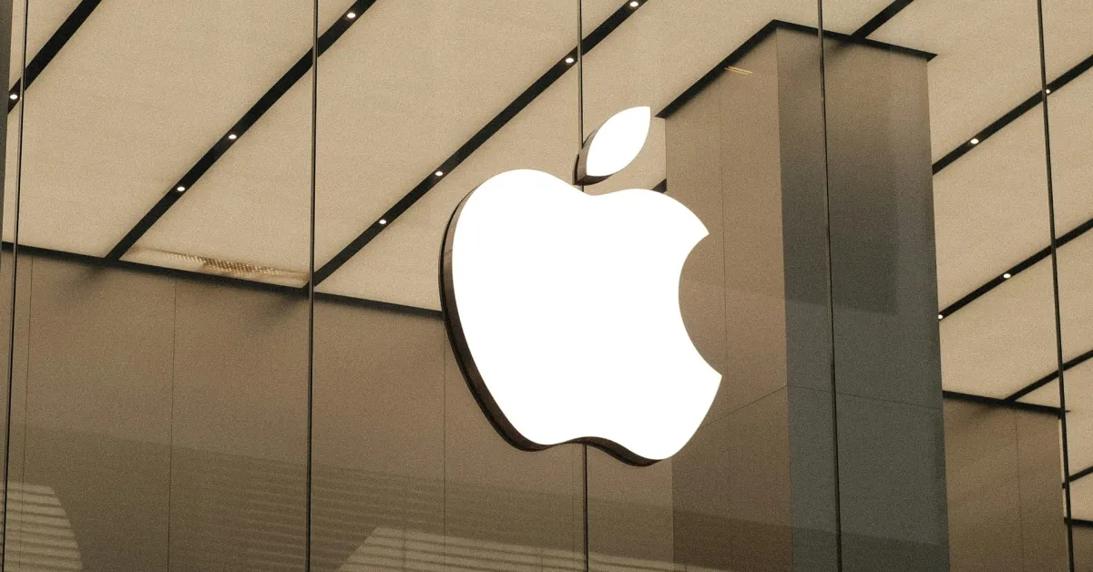 Apple alerte sur des contraintes d’approvisionnement en forte hausse au prochain trimestre, un risque pour l’iPhone et les ventes