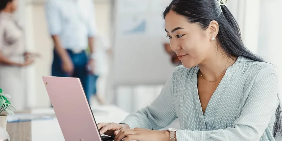 ASUS lance un Chromebook à 237 € au rapport qualité-prix bluffant - plare. ASUS lance un Chromebook à 237 € au rapport qualité-prix bluffant