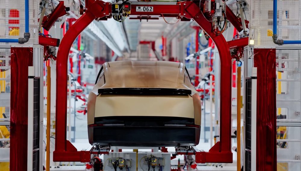 Tesla prépare son Cybercab autonome et un service de nettoyage Robotaxi à prix réduit - plare. Tesla prépare son Cybercab autonome et un service de nettoyage Robotaxi à prix réduit