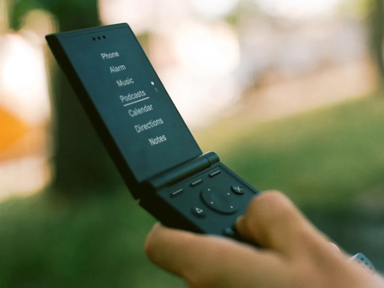 Le téléphone à clapet à 262 euros qui réduit vraiment le temps d’écran - plare. Le téléphone à clapet à 262 euros qui réduit vraiment le temps d’écran