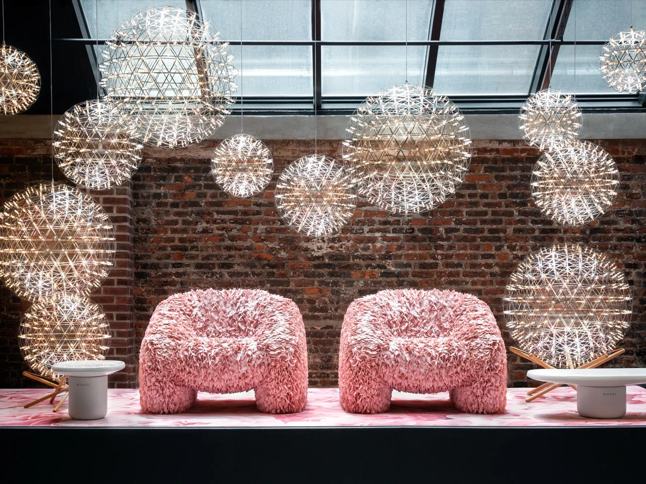 Forget smart homes : Moooi imagine des maisons intelligentes au design vivant