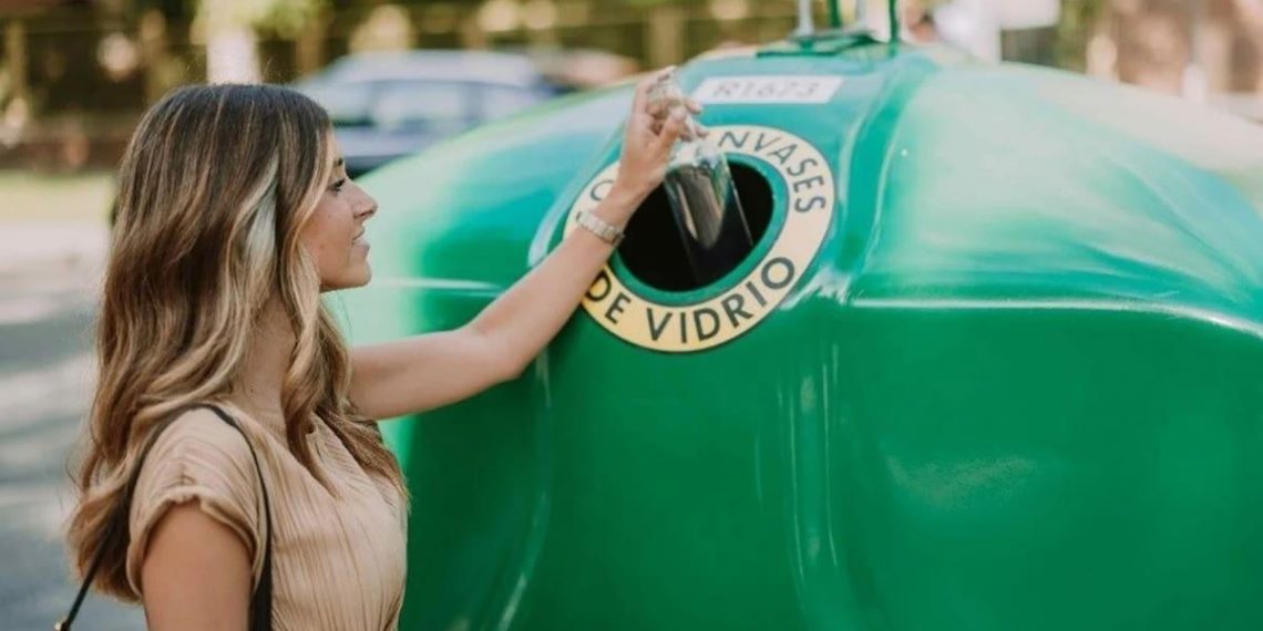 Recyclage du verre en été : un Espagnol sur quatre abandonne le tri sélectif - plare. Recyclage du verre en été : un Espagnol sur quatre abandonne le tri sélectif