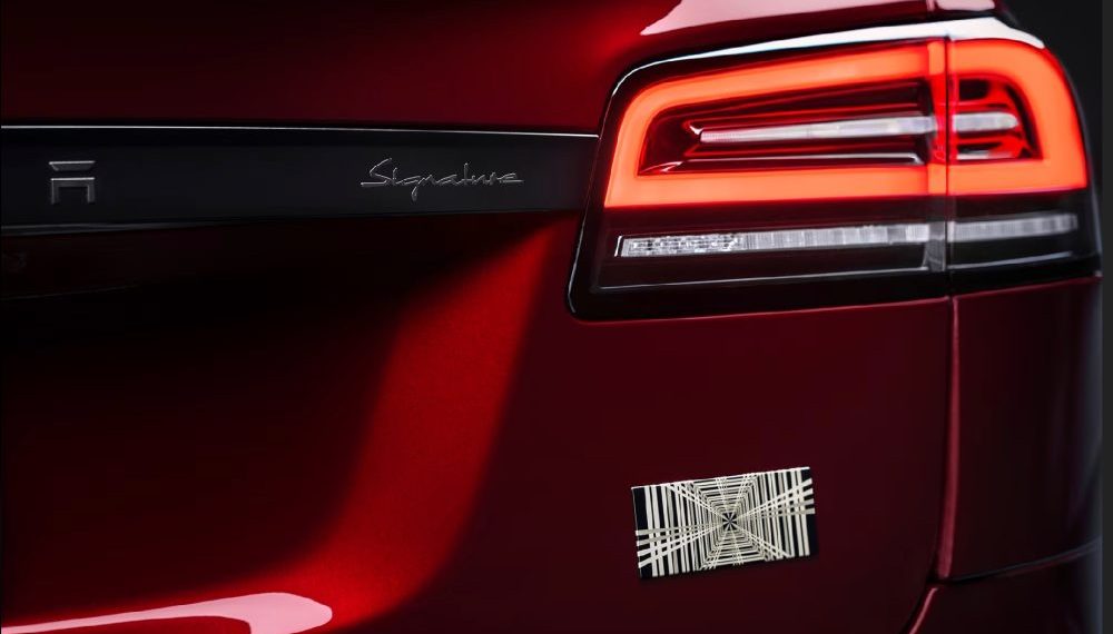 Tesla Model S Signature Edition : un propriétaire tente une revente à plus de 228 000 € - plare. Tesla Model S Signature Edition : un propriétaire tente une revente à plus de 228 000 €