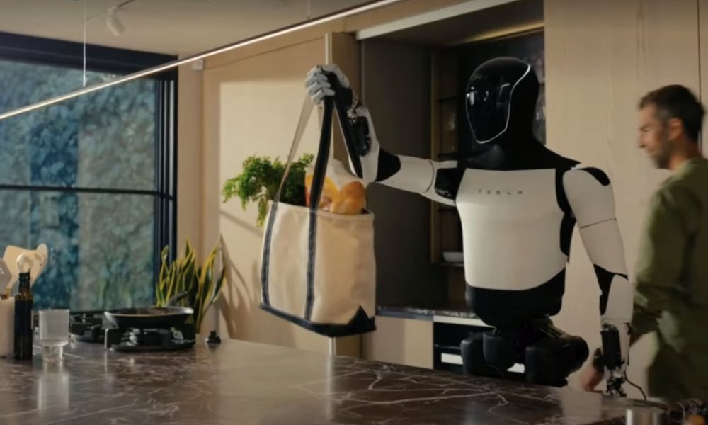 Tesla prépare Optimus dans son application mobile, un pas de plus vers le robot humanoïde - plare. Tesla prépare Optimus dans son application mobile et accélère sa stratégie robotique