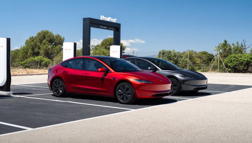 Tesla accélère son expansion avec deux nouveaux marchés sur deux continents en une semaine - plare. Tesla accélère son expansion avec deux nouveaux marchés sur deux continents en une semaine