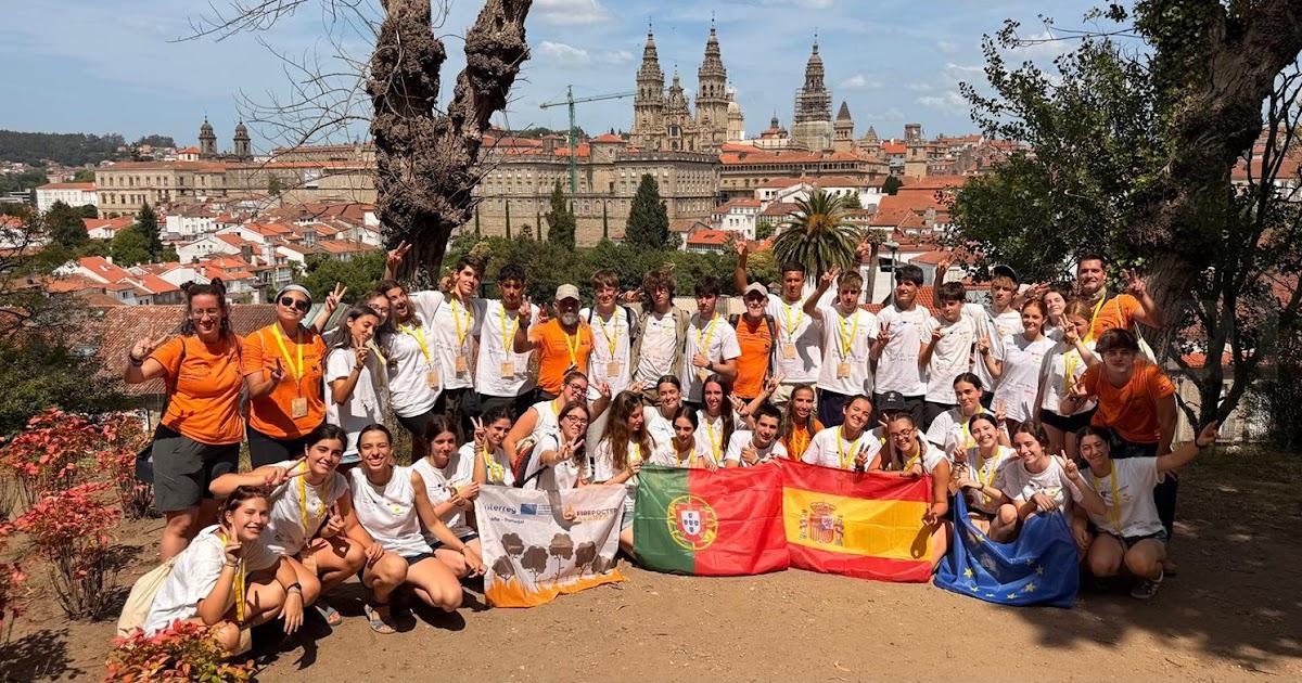 Dos expediciones españolas dan la vuelta al mundo: una a vela y otra educativa
