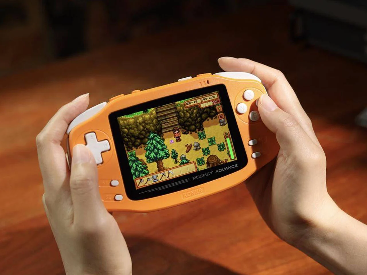 AYANEO KONKR Pocket Advance : la console portable rétro qui réinvente la Game Boy Advance