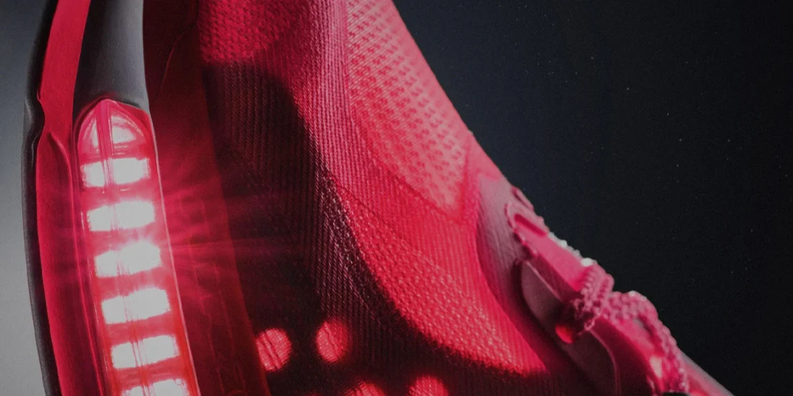 Nike dévoile sa chaussure de running la plus réactive avec Air Zoom visible et semelle ZoomX Foam - plare. Nike dévoile sa chaussure de running la plus réactive avec Air Zoom visible et semelle ZoomX Foam
