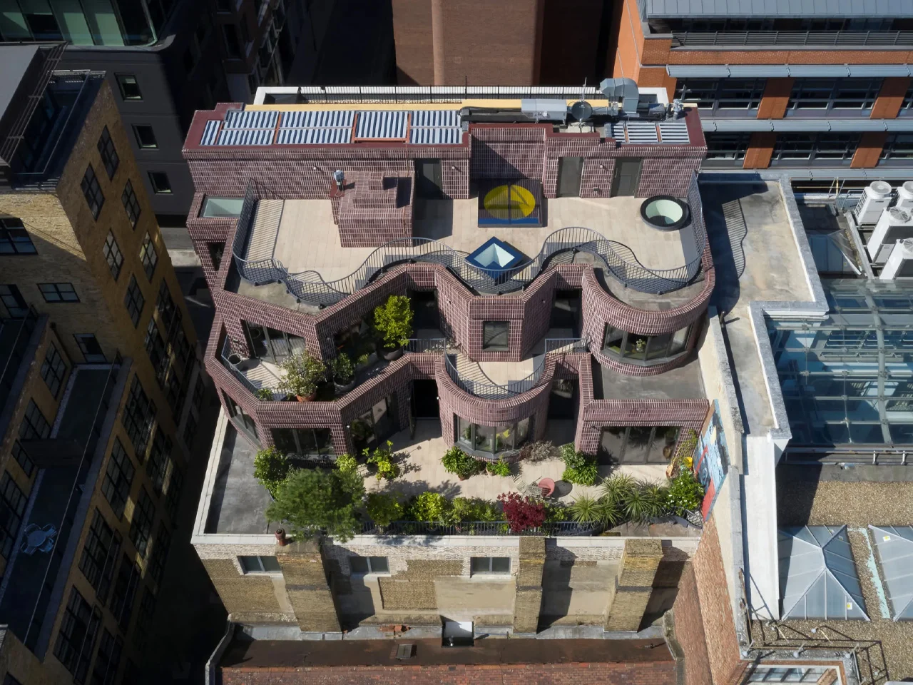 Smart’s Place transforme un rooftop de Covent Garden en vraie maison londonienne de luxe