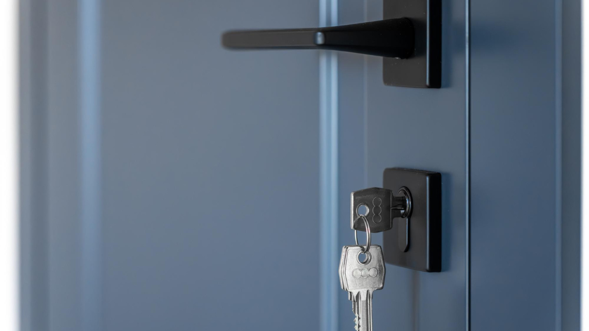 Ouverture de porte à Versailles : dans quels cas faire appel à un serrurier ? - plare. Ouverture de porte à Versailles : dans quels cas faire appel à un serrurier ?