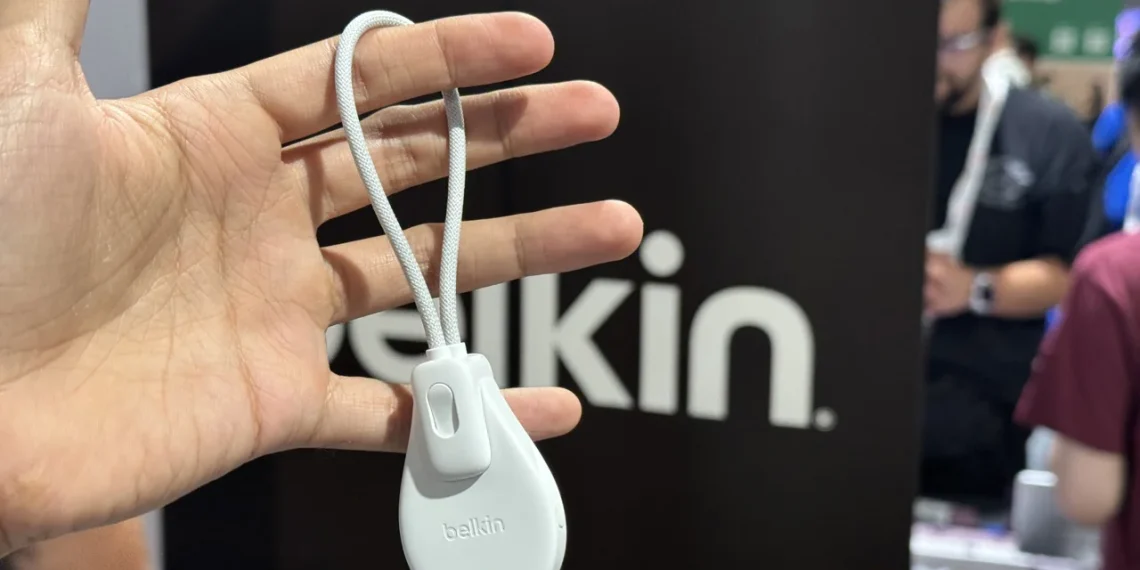 Belkin SureFind Loop Cable Tag : premier tracker USB-C avec lanière intégrée, prise en main à 24,99 €