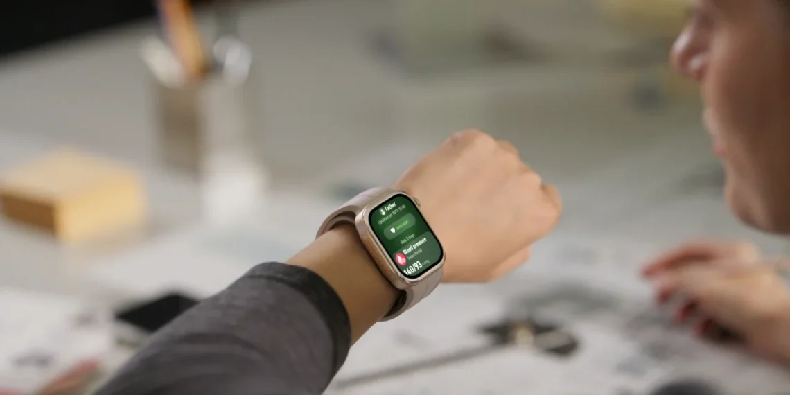 Huawei lance une montre tension artérielle au look bijou, élégante et connectée