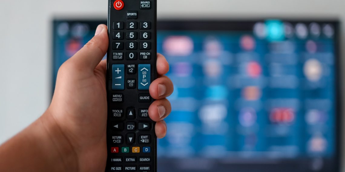 Comment regarder ses chaînes préférées sur une smart TV ? - plare. Comment regarder ses chaînes préférées sur une smart TV ?